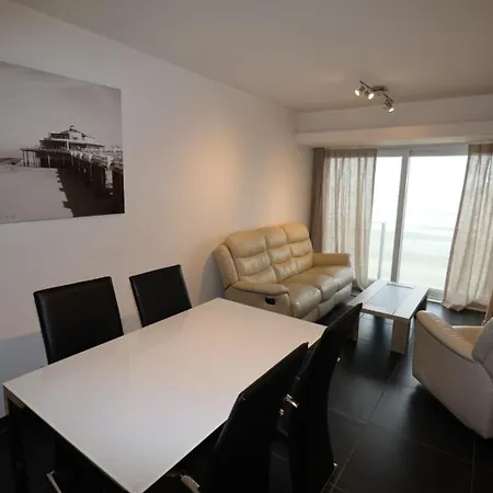 Caraibes 6a Apartment Blankenberge