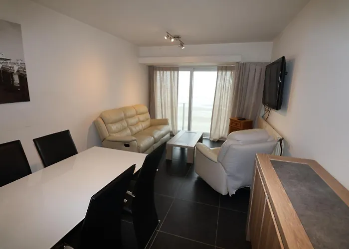 Caraibes 6a Apartment *