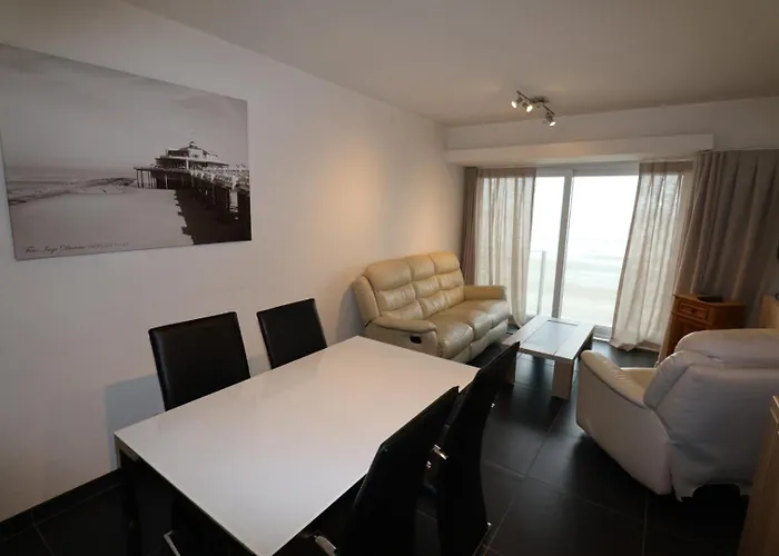 Caraibes 6a Apartment Blankenberge