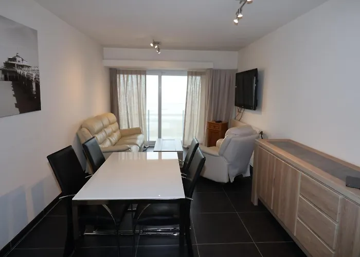 Apartment Caraibes 6a *